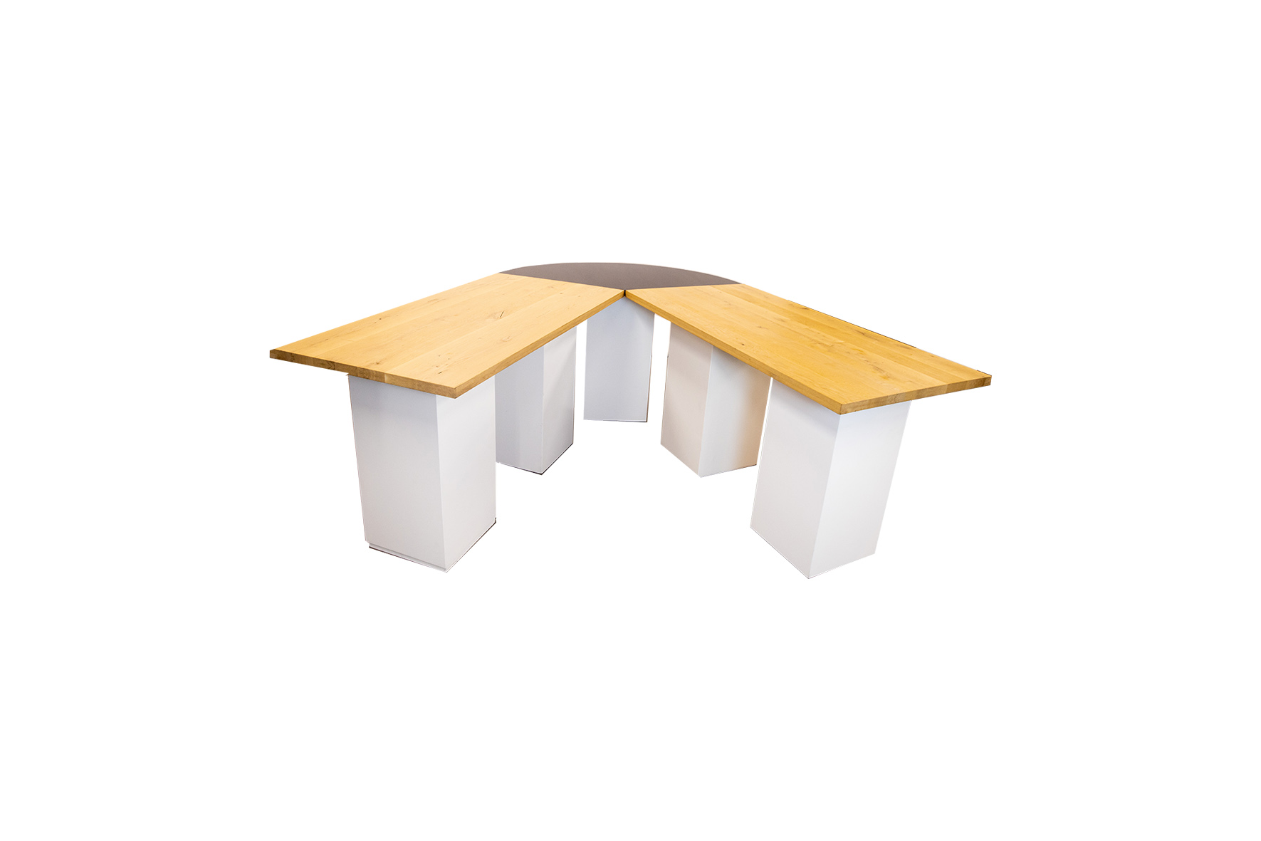 Brooklyn conferentie V-tafel hoog met witte zuilen – groot L325xB370xH112