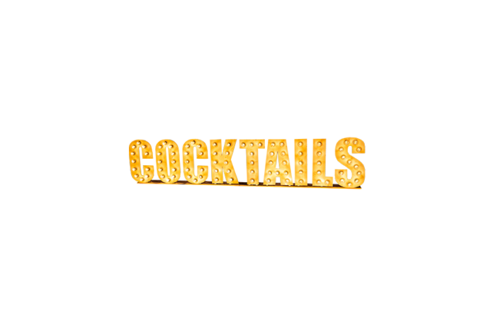 Marquee letters licht hout 'COCKTAILS' L300xH60