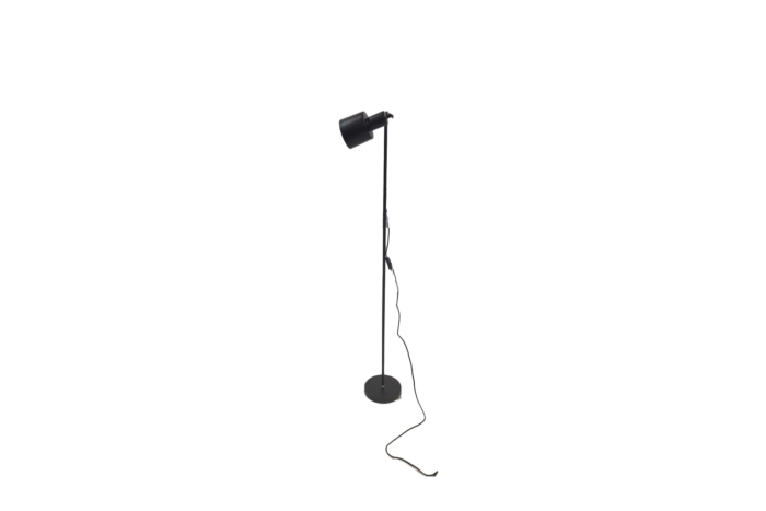 Staande lamp zwart metaal met 1 spot H131
