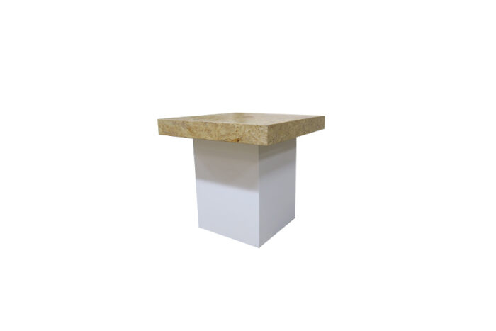 Eco Chique loungetafel OSB witte zuil (met stroomgat) L80xB80xH72