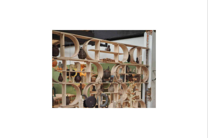 Displaykast hout organisch L197xB28xH75 - Afbeelding 2