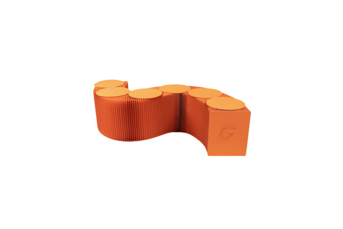 Paper bench oranje - 6 personen L300xH38 (set)