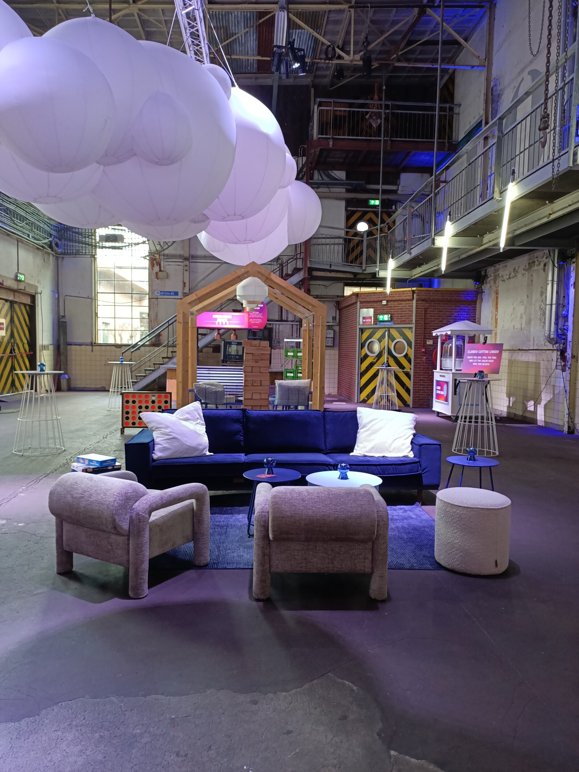 cloud lounge (3)